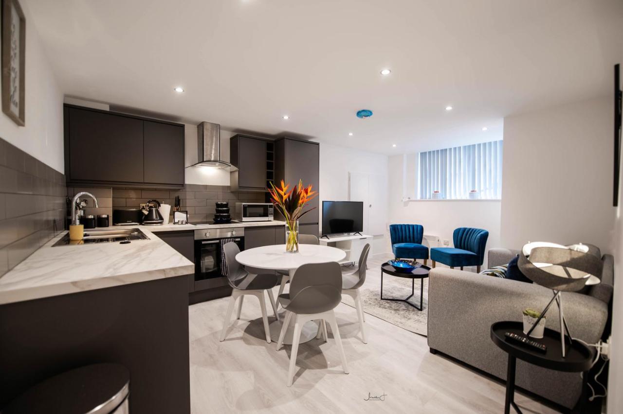 Charles Alexander Short Stay - Windmill House Apartments Lytham St Annes Kültér fotó